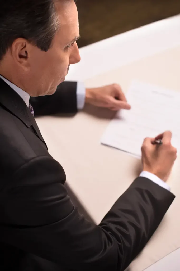 abogado contencioso administrativo casos