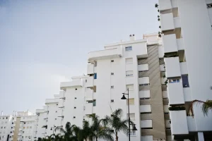 victoria judicial por ruidos en sevilla indemnizacion comunidad propietarios